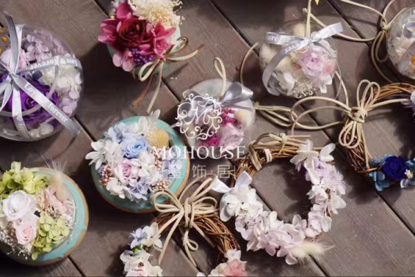 適合大學生的加盟項目—墨飾居創(chuàng)意花店（圖）_2