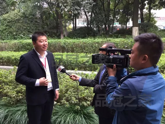 【涓涓行動】大火無情，品冠有愛－－-品冠之家慰問六安14歲少年呂亮亮（圖）_5