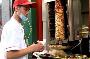 哪里有土耳其烤肉加盟 上哪可以學(xué)習(xí)土耳其烤肉技術(shù) 土耳其烤肉培訓(xùn)_1