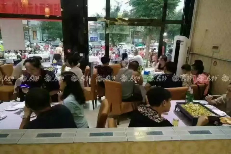 龍潮特色炭火烤魚加盟投資多少錢（圖）_3