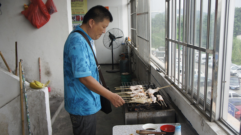 廣州味之興燒烤培訓(xùn)，正宗炭烤燒烤培訓(xùn)，哪里有燒烤學(xué)（圖）_2