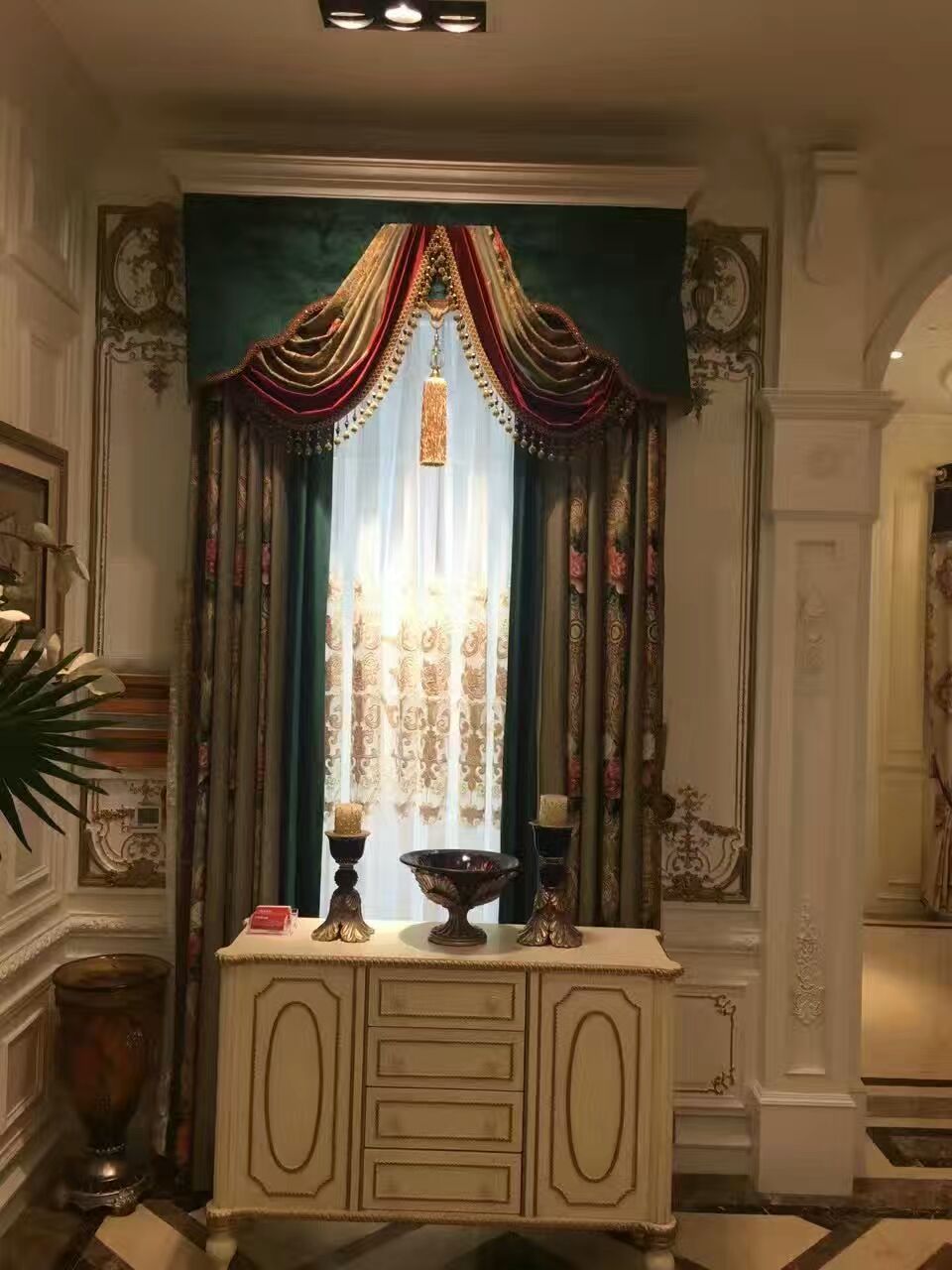 如何應(yīng)對(duì)窗簾連鎖店的“春夏秋冬”?（圖）_2