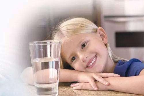 淺談凈水器哪個(gè)牌子好 綜合分析家用凈水器十大排名品牌_1