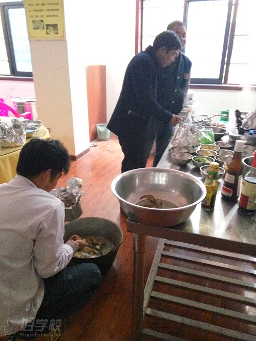 生煎包技術(shù)哪里有學(xué) 生煎包培訓(xùn)（圖）_1