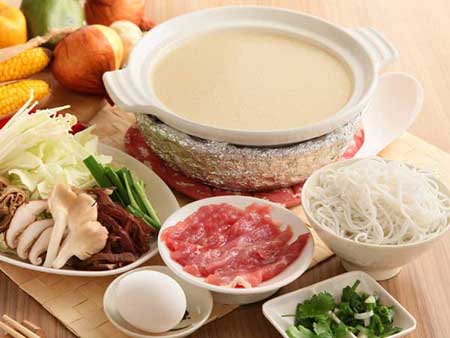 哪里有過橋米線學(xué)，正宗過橋米線培訓(xùn)（圖）_1