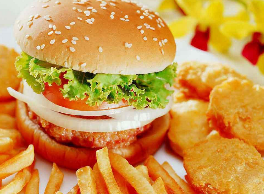 哪里有正宗肯德基風(fēng)味炸雞培訓(xùn),廣東哪里學(xué)雞鎖骨技術(shù)培訓(xùn)?（圖）_2