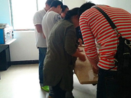 空心芝麻球技術(shù)哪里有培訓(xùn)（圖）_4