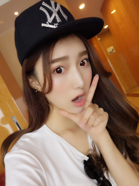 挑選美瞳攻略get丨歐菲兒彩色美瞳（圖）_1