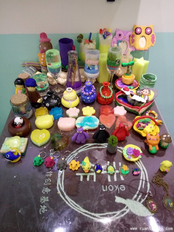 陶藝DIY周玉龍店長(zhǎng)的加盟店總部培訓(xùn)結(jié)束（圖）_1