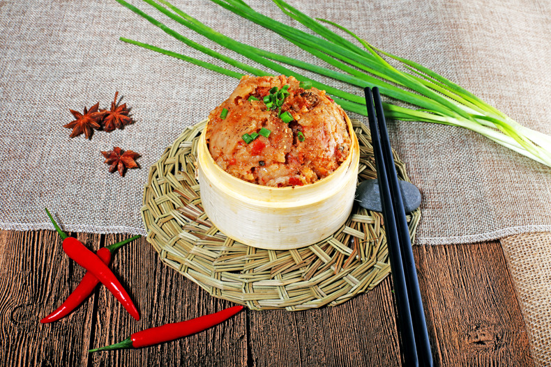 特色美食牛勁道蹺腳牛肉的創(chuàng)業(yè)之路（圖）_1