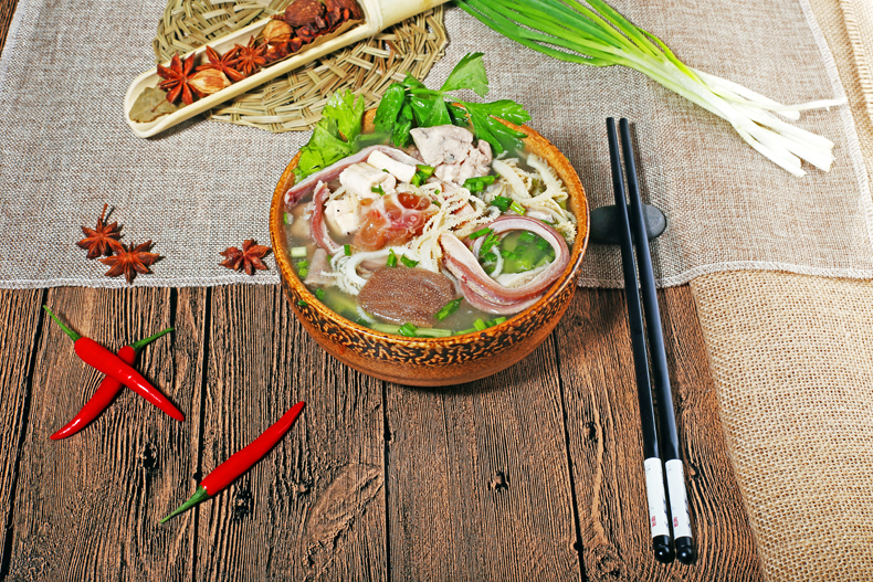 特色美食牛勁道蹺腳牛肉的創(chuàng)業(yè)之路（圖）_2