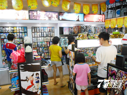 動漫加盟店發(fā)展長遠前景好_2