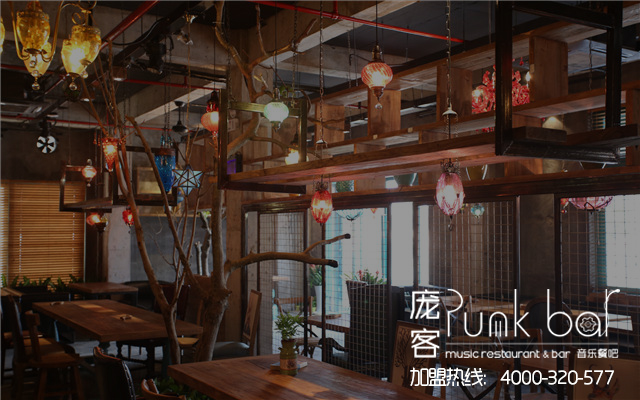 日食萬錢龐客餐吧讓你腰纏萬貫告訴你加盟音樂酒館多少錢（圖）_1