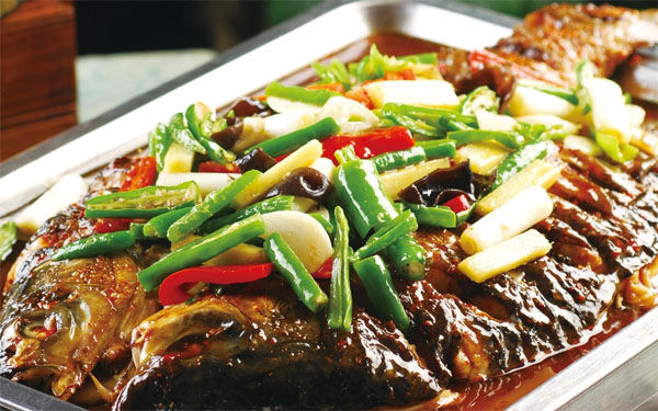 哪里能學(xué)到正宗萬(wàn)州烤魚技術(shù)，廣州烤魚加盟（圖）_1