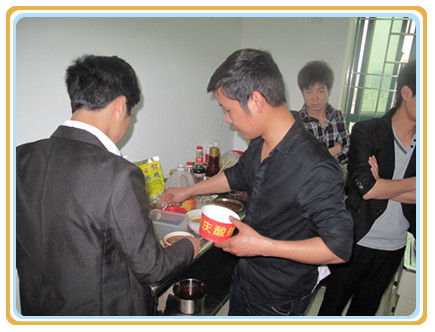 重慶酸辣粉技術(shù)去哪里有培訓(xùn)（圖）_7