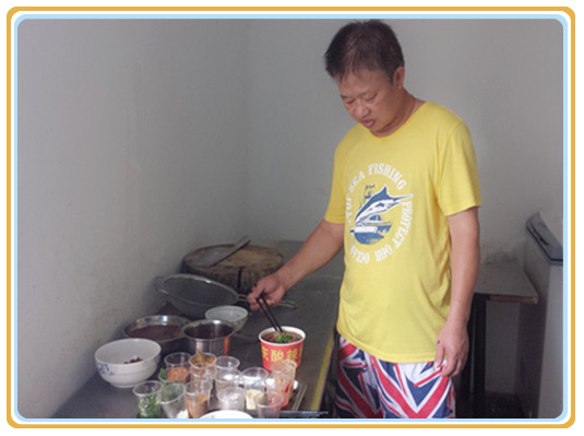 重慶酸辣粉技術(shù)去哪里有培訓(xùn)（圖）_8