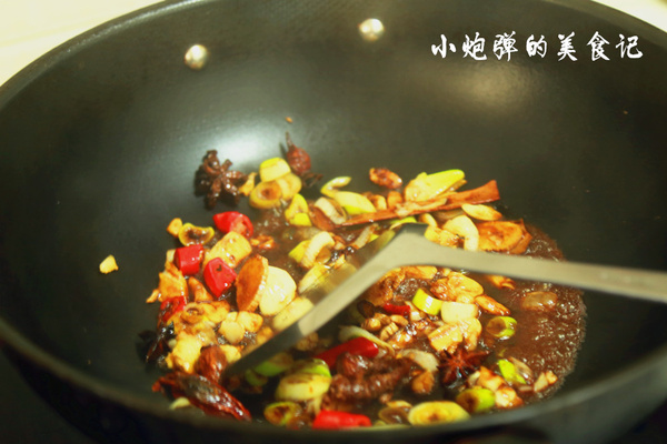 哪里可以學(xué)醬汁排骨，湖南香辣醬汁排骨培訓(xùn)（圖）_7