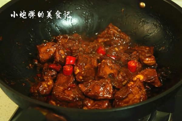 哪里可以學(xué)醬汁排骨，湖南香辣醬汁排骨培訓(xùn)（圖）_11