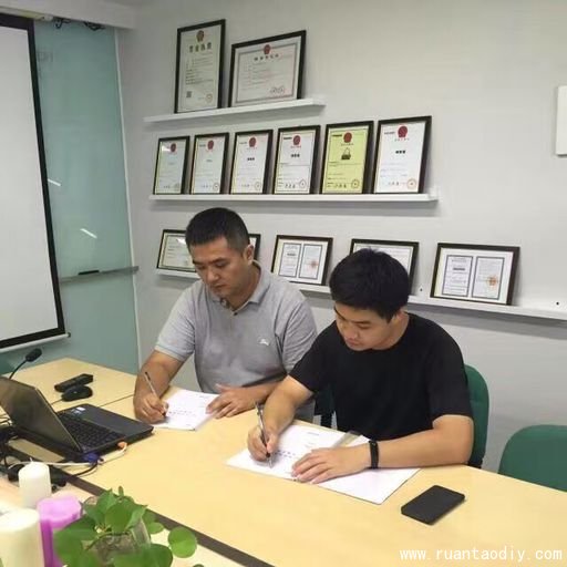 首位EKON手作加盟商正式在總部簽約成功（圖）_3