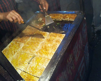 廣州哪里有鐵板豆腐學(xué)，鐵板豆腐專業(yè)技術(shù)培訓(xùn)（圖）_1