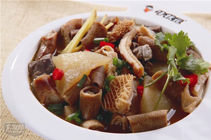 東莞學(xué)蘿卜牛雜做法哪里好，學(xué)蘿卜牛雜技術(shù)哪里正宗（圖）_1