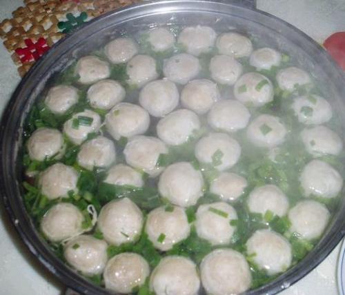 廣州學(xué)牛肉丸哪里好，學(xué)牛肉丸技術(shù)哪里正宗（圖）_1