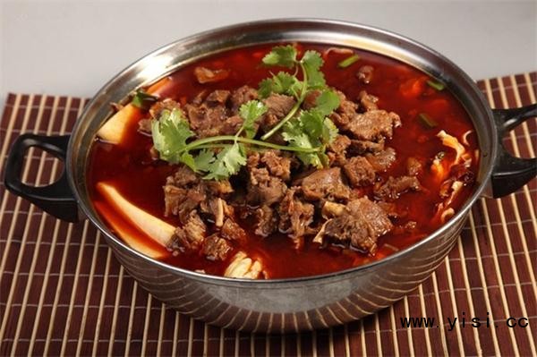 佛山學狗羊肉火鍋哪里好，學狗羊肉火鍋技術哪里培訓（圖）_1