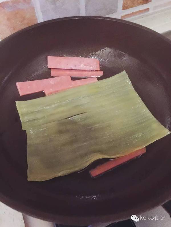 哪里可以學(xué)烤冷面，湖南烤冷面技術(shù)培訓(xùn)（圖）_5