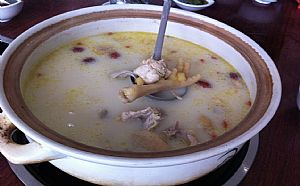 學(xué)豬肚雞做法哪里好 學(xué)豬肚雞技術(shù)哪里培訓(xùn)（圖）_2