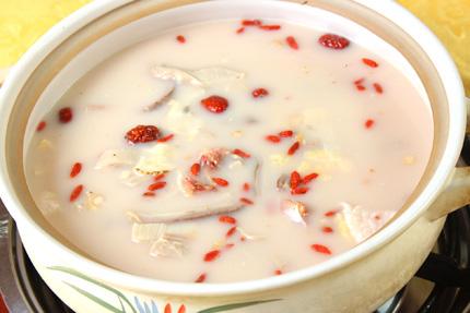 深圳學(xué)豬肚雞哪里好 學(xué)豬肚雞技術(shù)哪里正宗（圖）_1