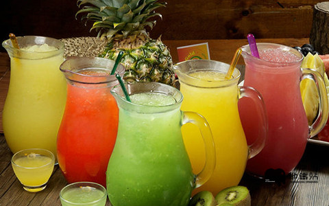 分享經(jīng)營(yíng)一家奶茶加盟店的兩大重點(diǎn)元素（圖）_1