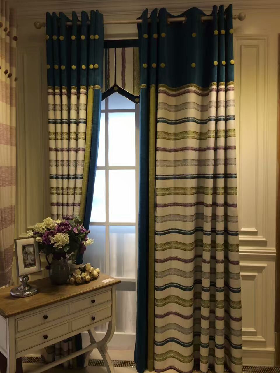 窗簾不是可有可無，是藝術(shù)品，搭配很有講究_5