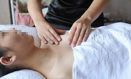 商丘豐胸需要花多少錢？（圖）_1