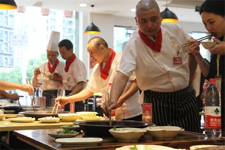 想加盟重慶火鍋，哪家重慶老火鍋好？_5