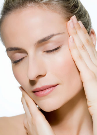 【解答】按摩真的能減少皺紋嗎？（圖）_1