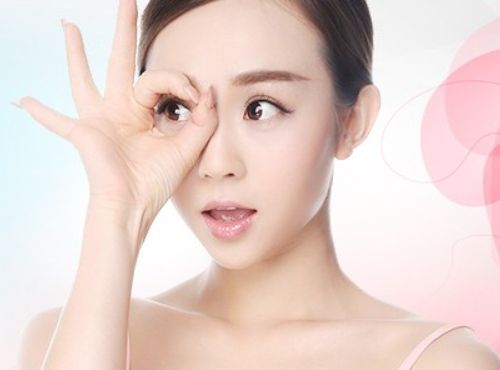 有效去除眼袋的方法（圖）_1