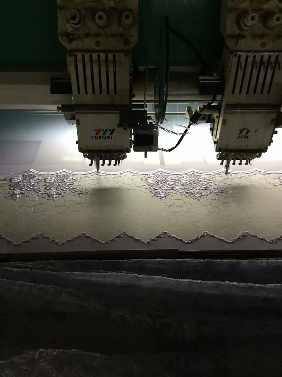 首家純進(jìn)口窗簾加盟品牌—第一王妃入駐南京（圖）_2