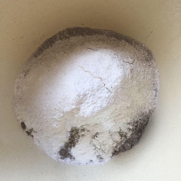 哪里可以學(xué)煤球蛋糕，湖南煤球蛋糕培訓(xùn)（圖）_5