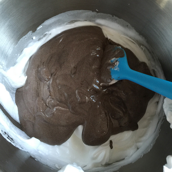 哪里可以學(xué)煤球蛋糕，湖南煤球蛋糕培訓(xùn)（圖）_9