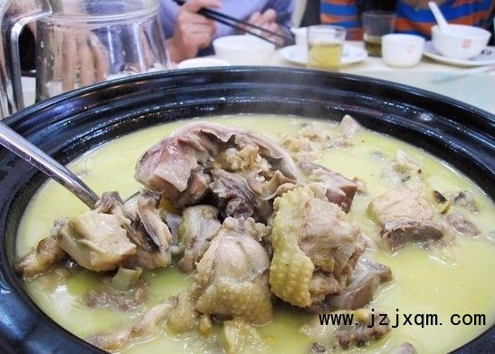 廣云浮學(xué)豬肚雞技術(shù)哪里好 正宗豬肚雞培訓(xùn)（圖）_1