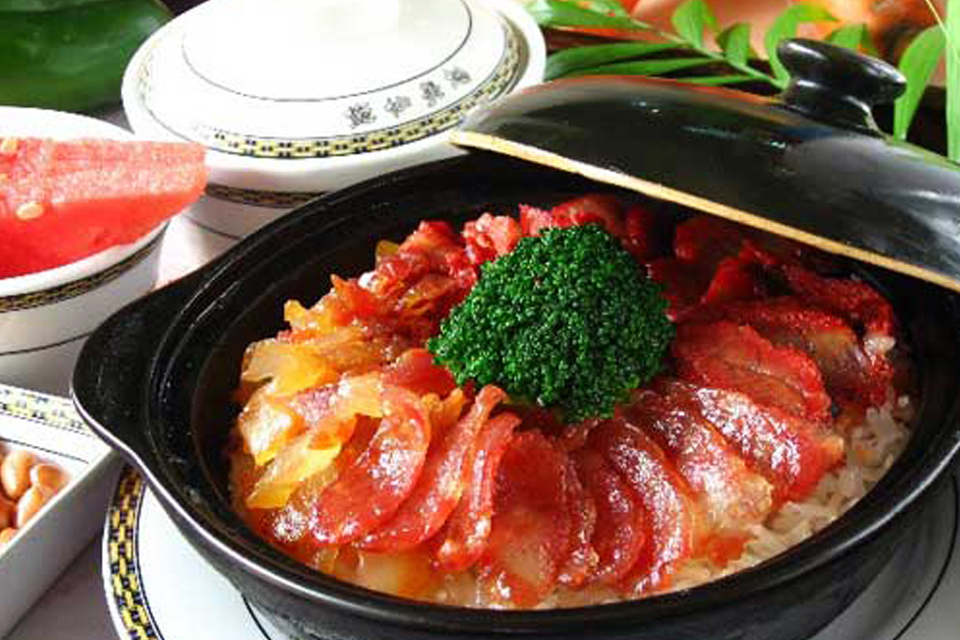 中山學(xué)煲仔飯技術(shù)哪里好 正宗煲仔飯培訓(xùn)（圖）_1