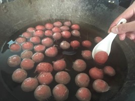 江蘇學(xué)牛肉丸技術(shù)哪里好 正宗牛肉丸培訓(xùn)(圖)_1