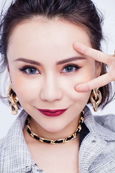 你到底適合直發(fā)還是卷發(fā)？歐菲兒美瞳來告訴你?。▓D）_7