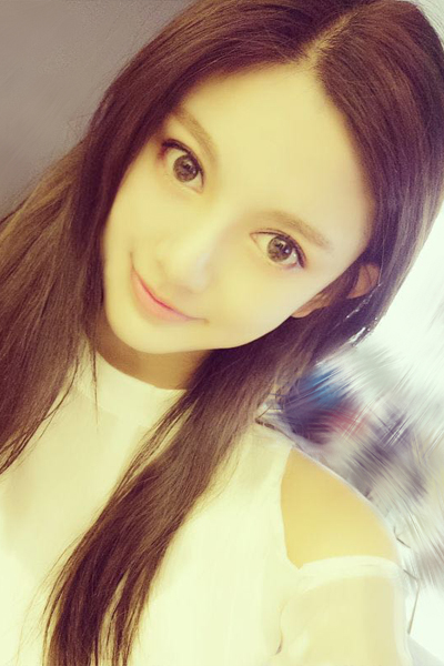 你到底適合直發(fā)還是卷發(fā)？歐菲兒美瞳來告訴你！（圖）_9