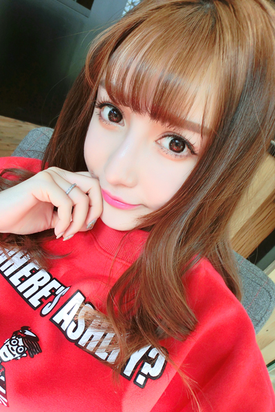 你到底適合直發(fā)還是卷發(fā)？歐菲兒美瞳來告訴你！（圖）_13