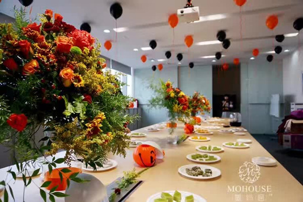 墨飾居為ifs設(shè)計(jì)的萬(wàn)圣節(jié)鮮花會(huì)場(chǎng)（圖）_1