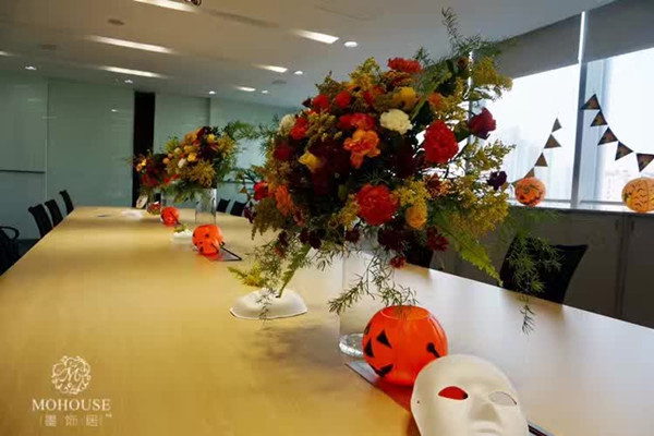 墨飾居為ifs設(shè)計(jì)的萬(wàn)圣節(jié)鮮花會(huì)場(chǎng)（圖）_2
