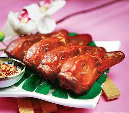 怎樣經(jīng)營(yíng)好一家哈哈鏡鴨脖特色小吃加盟店？_1