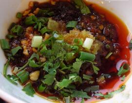 美味銷魂的蘸碟，串串香的靈魂所在（圖）_2