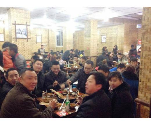 李記串串香，二當(dāng)家串串香，砂鍋串串香，四種不同口味，三味鍋。免費(fèi)培訓(xùn)。_1